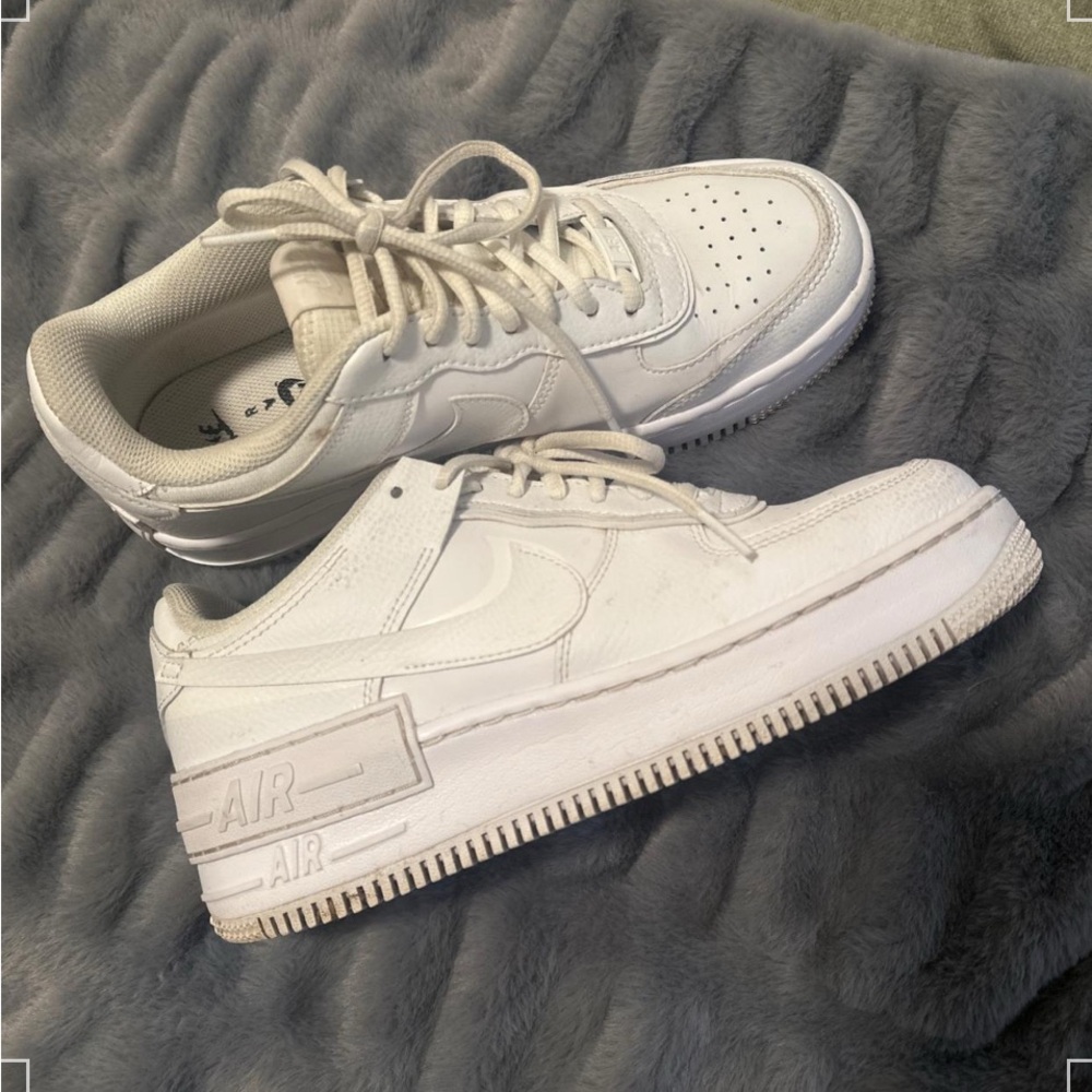 White Nike Air Sneakers platform